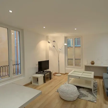 Riviera Old Town Jean Jaures Апартаменты Ницца